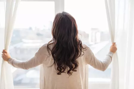 Curtain Alternatives to Dress Your Windows,