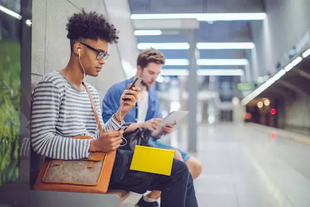 Managing Credit Responsibly as a College Student,