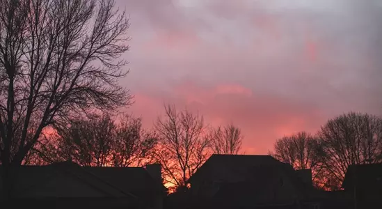 4 Simple Graphs Showing Why This Is Not a Housing Bubble,KCM Crew