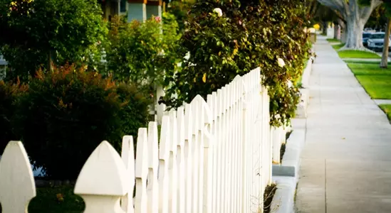 Why Rising Mortgage Rates Push Buyers off the Fence,KCM Crew