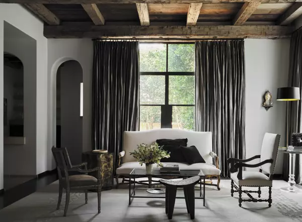 Laid-Back Luxury,Anh-Minh Le