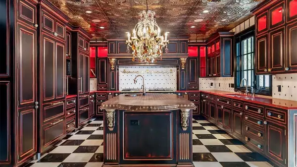 Maximalist Maryland Home Wows With Eye-Popping, Whimsical Style for $785K,Kellie Speed