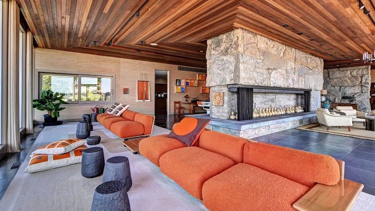 Fascinating Homes for Fans of Frank Lloyd Wright