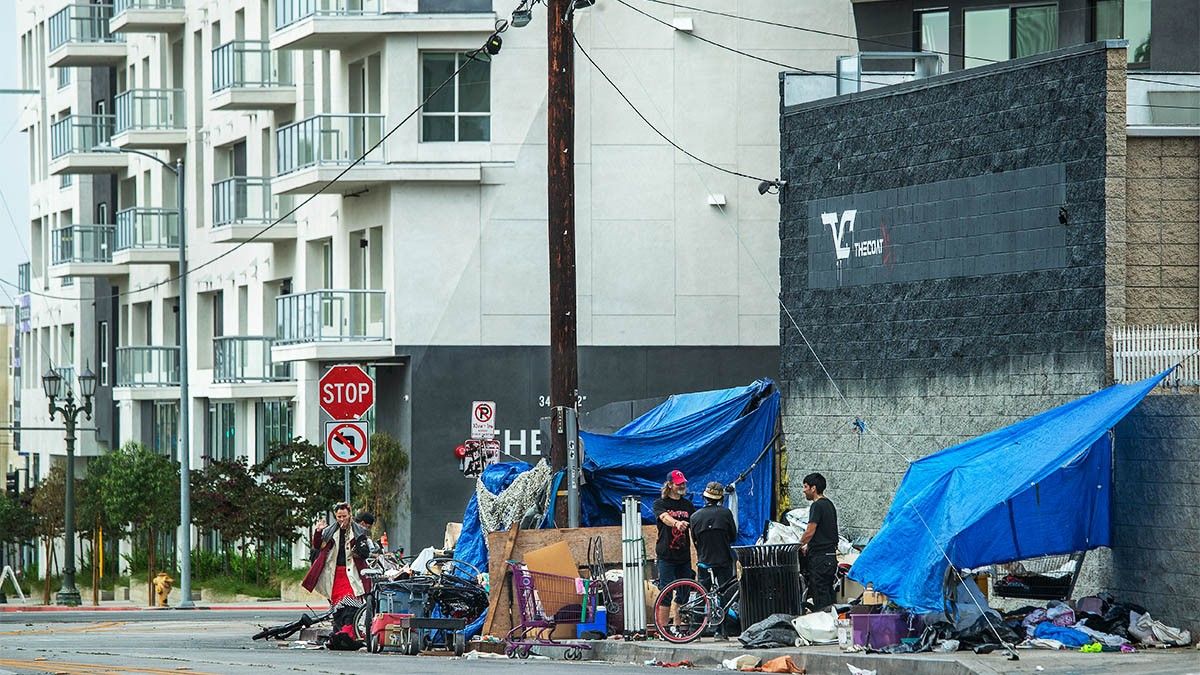 homeless outside of apartment complex in California