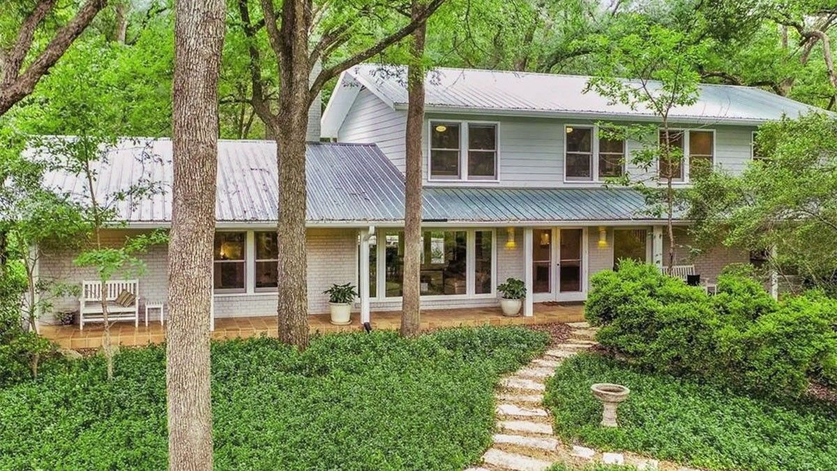 Green Getaway: Austin Oasis on 3 Acres Wants $9.5M