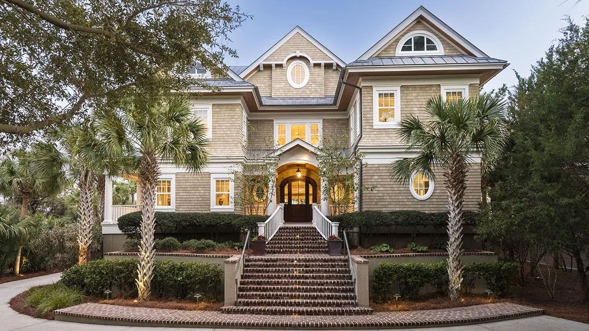 An Oceanfront Mansion for $16M That Quickly Found a Buyer Is South Carolina's Most Expensive Home