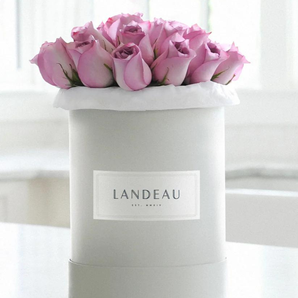 luxury bourquet of pink flowers