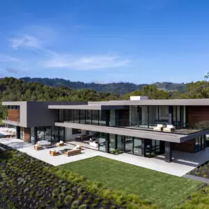 New $42 Million Silicon Valley Contemporary Estate Evokes “On Top of the World” Feeling,Alyson Pitarre