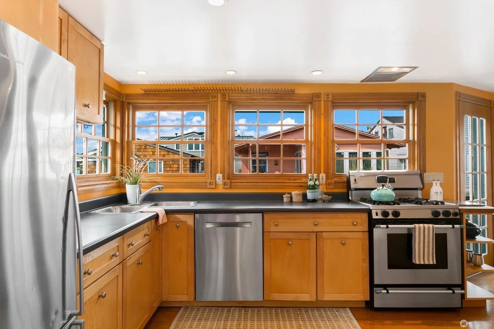 Seattle floating home