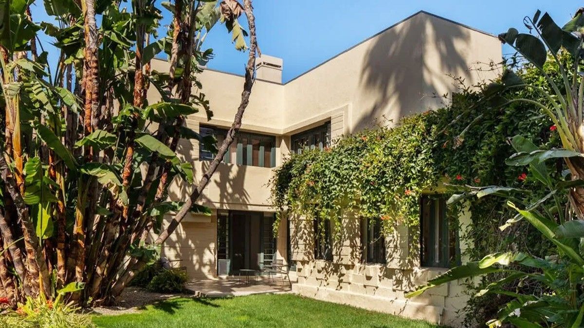 L.A. Home Designed by Frank Lloyd Wright’s Son Lists for $3.198M