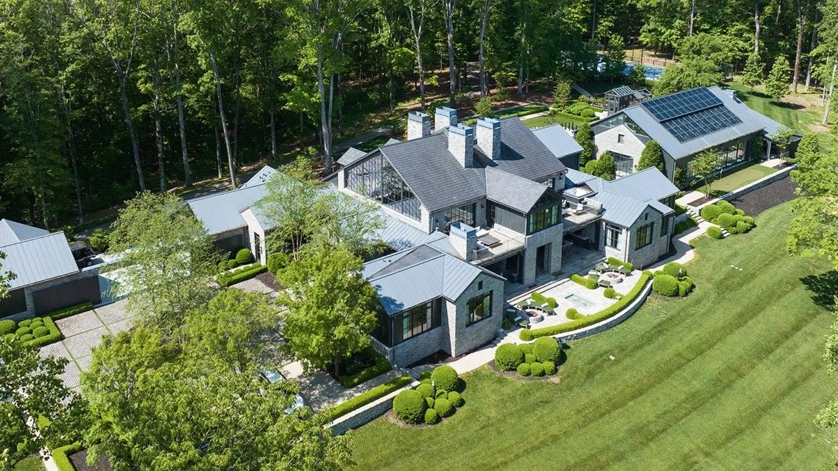 Record Breaking? A $65M Compound on 383 Acres in Tennessee is the State's Most Expensive Home