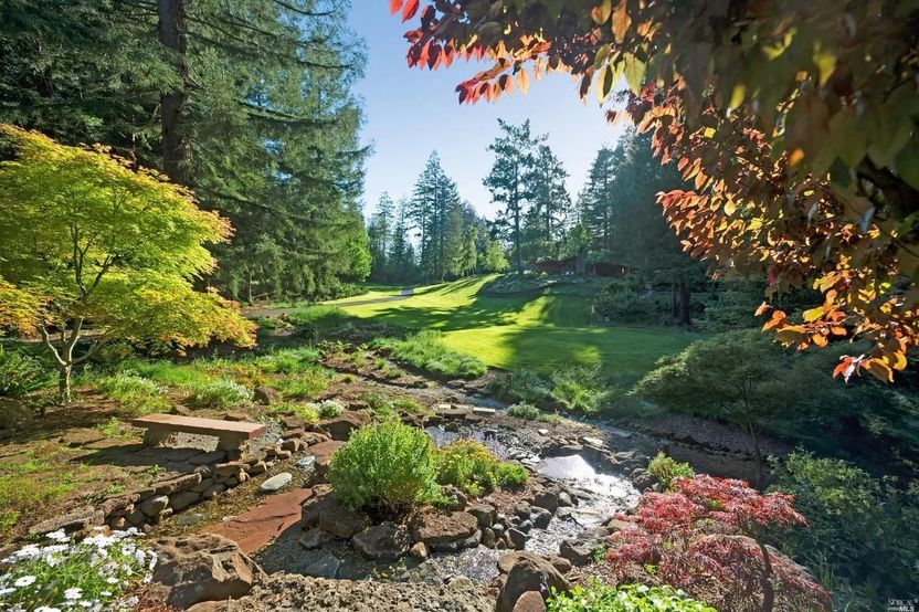 Realtor.com - Charles M. Schulz 12