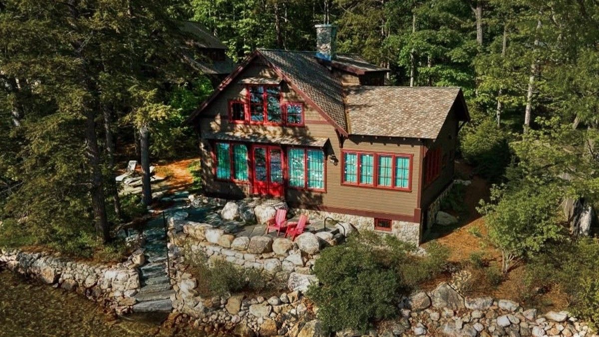 'Enchanted Cottage' on New Hampshire's Newfound Lake Casts a Spell for $2.9M