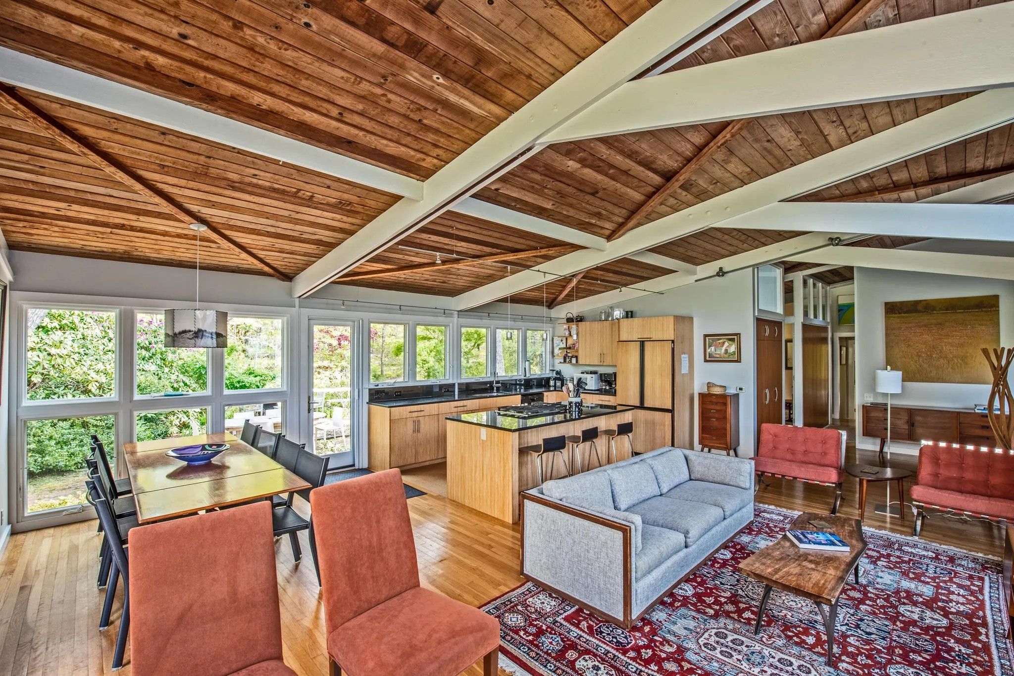 Midcentury Cape Cod beach house