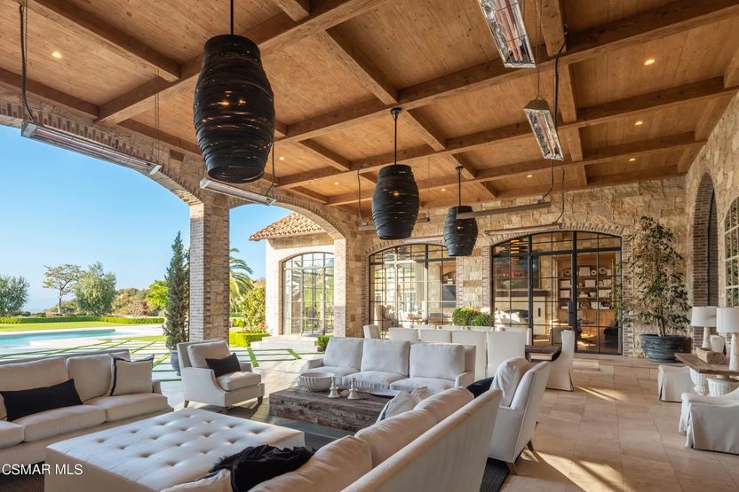 Realtor.com - John Fogerty Home 7