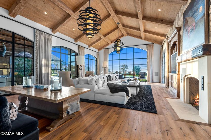 Realtor.com - John Fogerty Home 4