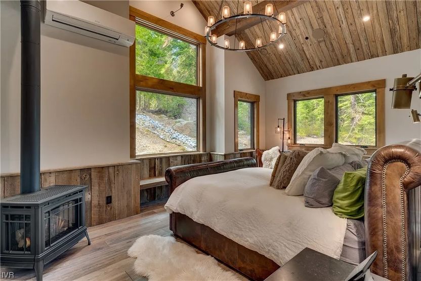 Realtor.com - Robert Gallery Home 6