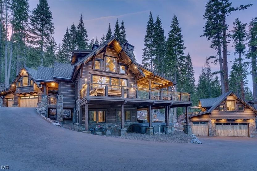 Realtor.com - Robert Gallery Home 1