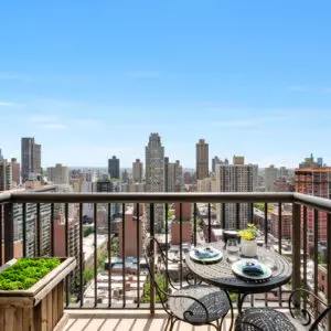Manhattan Skyline Galore From Three Terraces in This $5.495 Million Upper East Side Home,Alyson Pitarre