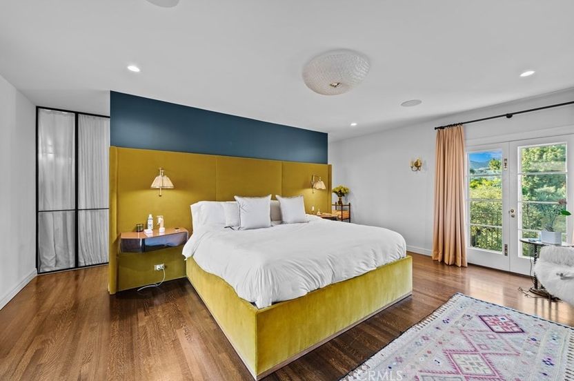 Realtor.com - Ashley Benson Home 10