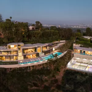 A Special View of One of L.A.’s Most Exceptional Properties,Alyson Pitarre