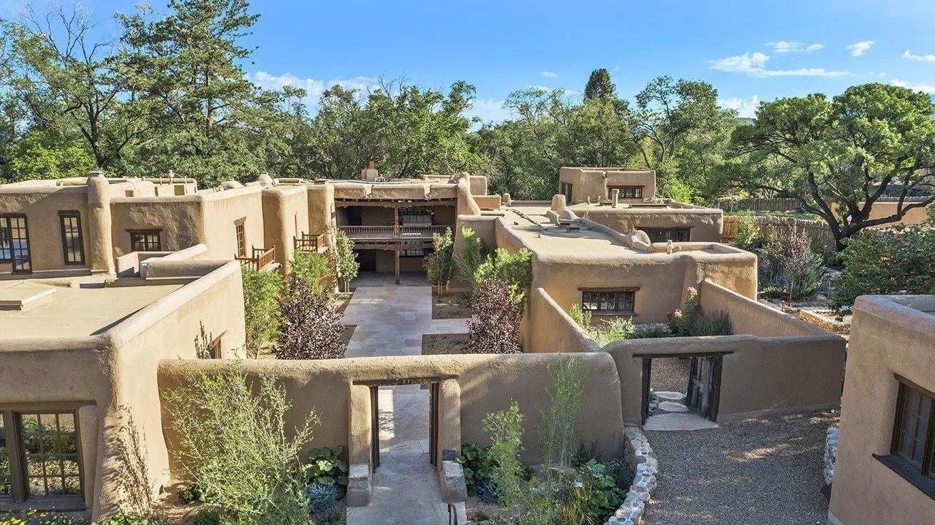 De la Pena-Frank Applegate Home