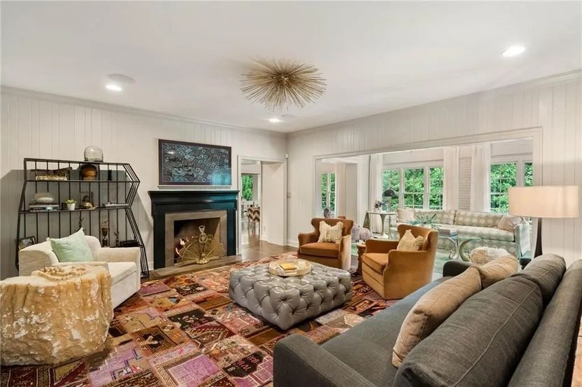 Realtor.com - Melissa McCarthy and Ben Falcone Home 6