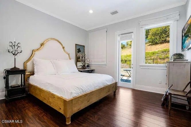 Realtor.com - Paul Anka Home 16