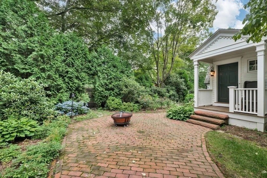 Thomas Hale House Longmeadow