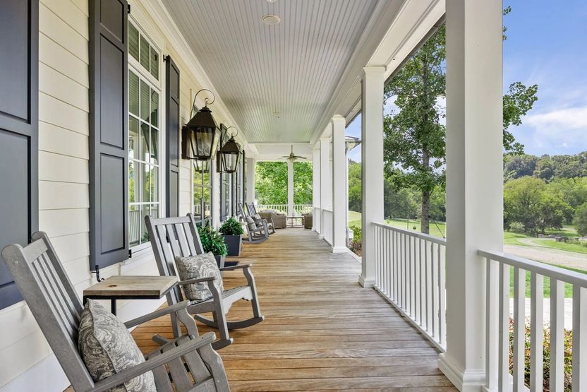 Realtor.com - Gigi Levangie 4