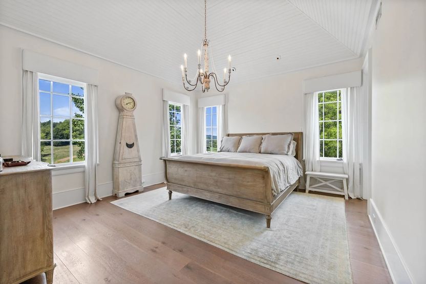 Realtor.com - Gigi Levangie 10