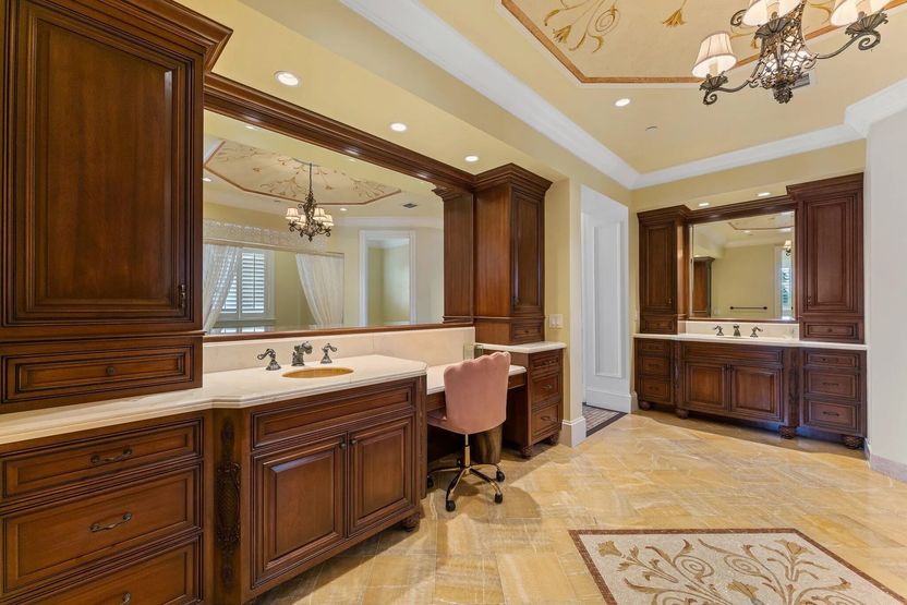 Realtor.com - Guy Fieri 11