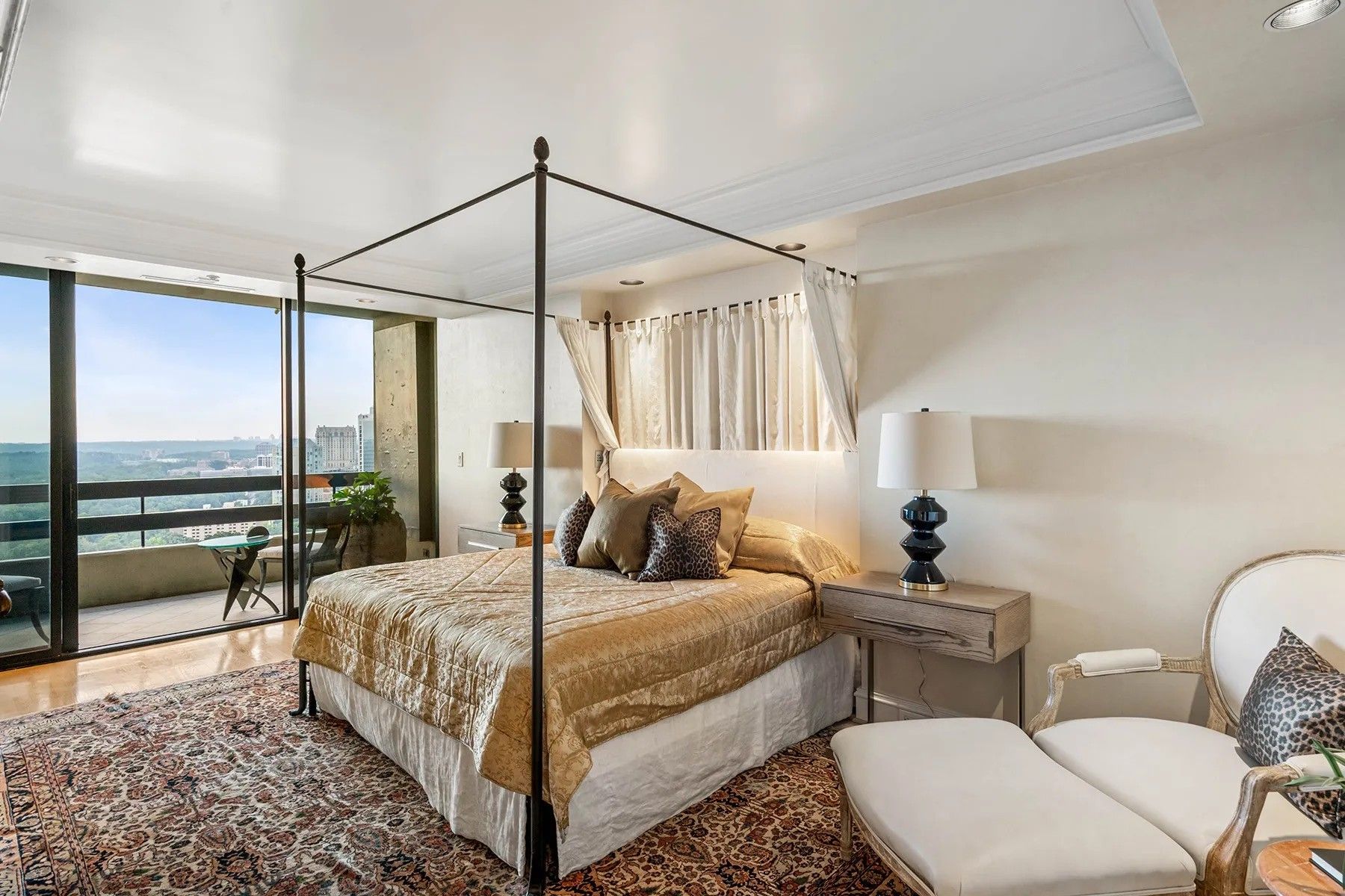 Realtor.com - Elton John 15