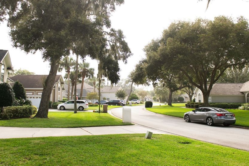 A suburban neighborhood in Ponte Vedra Beach, FL