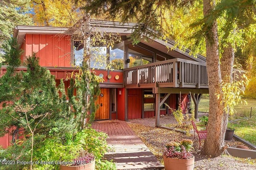 Realtor.com - Bob Rafelson 1