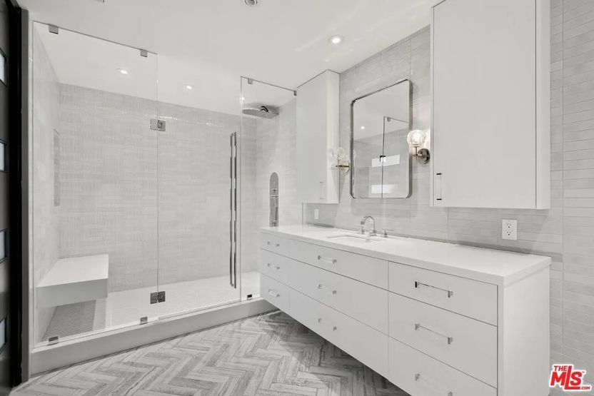 Realtor.com - Lil Uzi Vert 11