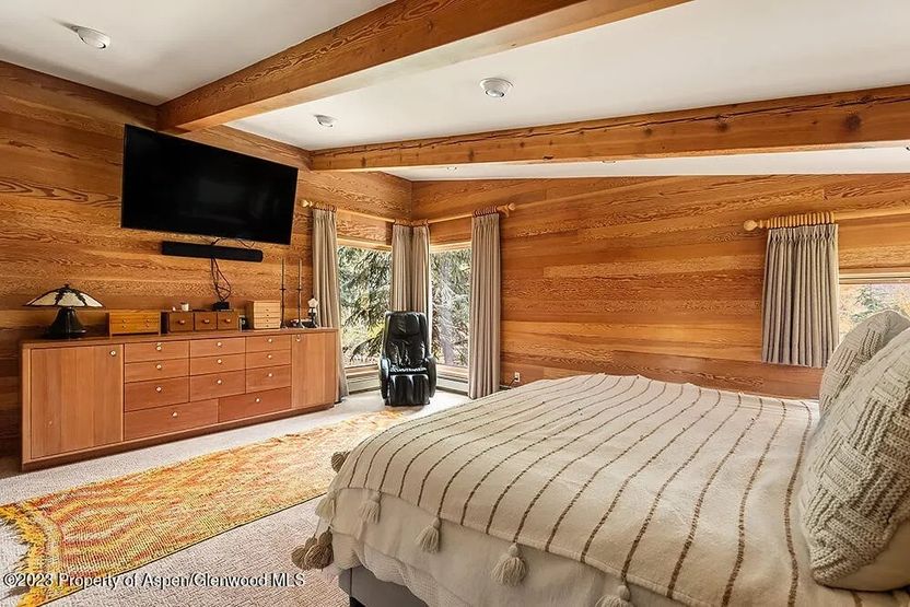 Realtor.com - Bob Rafelson 8