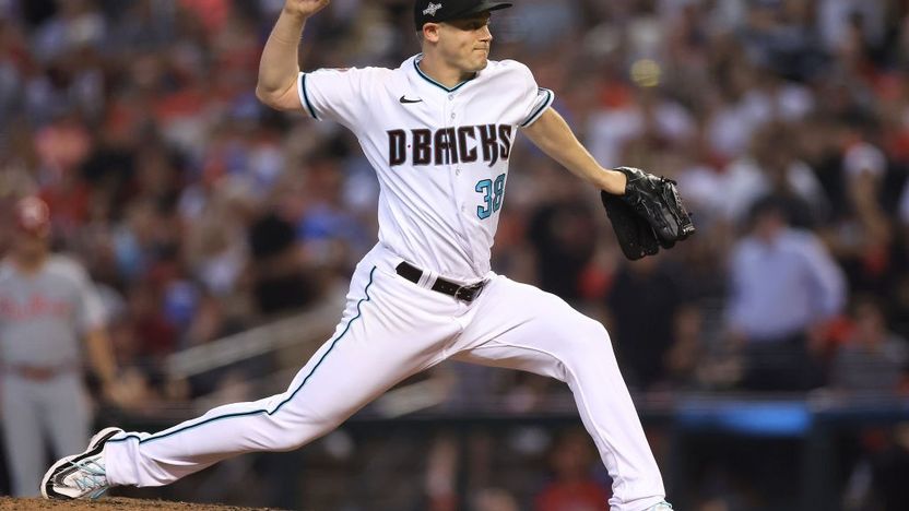 Paul Sewald #38 of the Arizona Diamondbacks throws a pitch against the Philadelphia Phillies