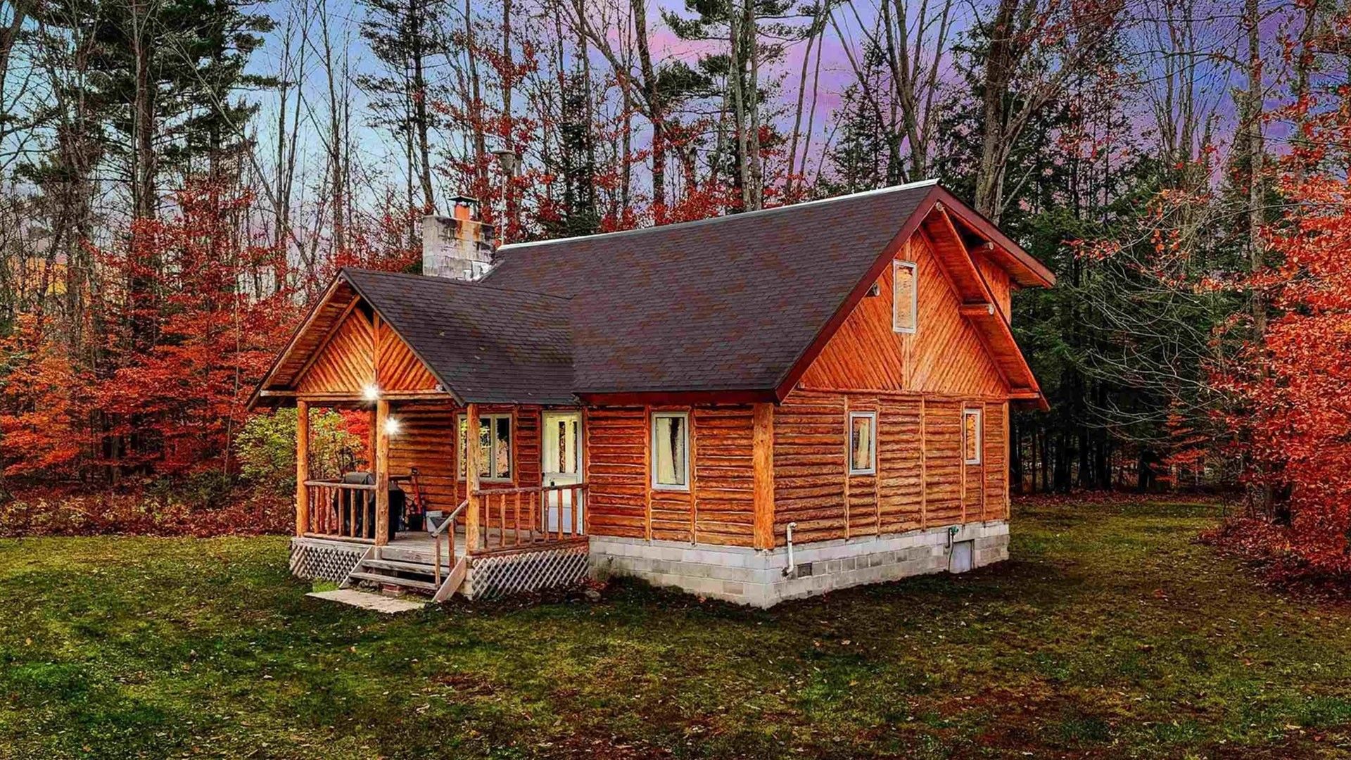 Cozy log cabin for sale