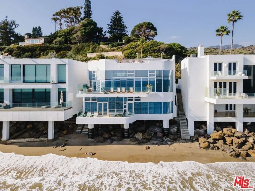 Realtor.com - Halle Berry 10