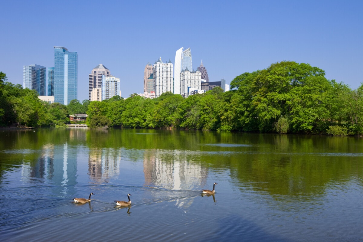 Atlanta skyline and Piedmont Park, Georgia, USA