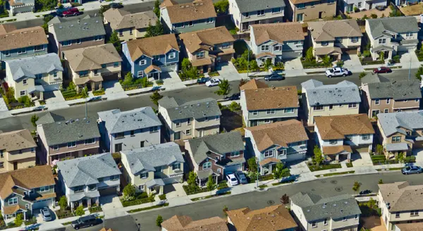 There’s No Foreclosure Wave in Sight [INFOGRAPHIC],KCM Crew