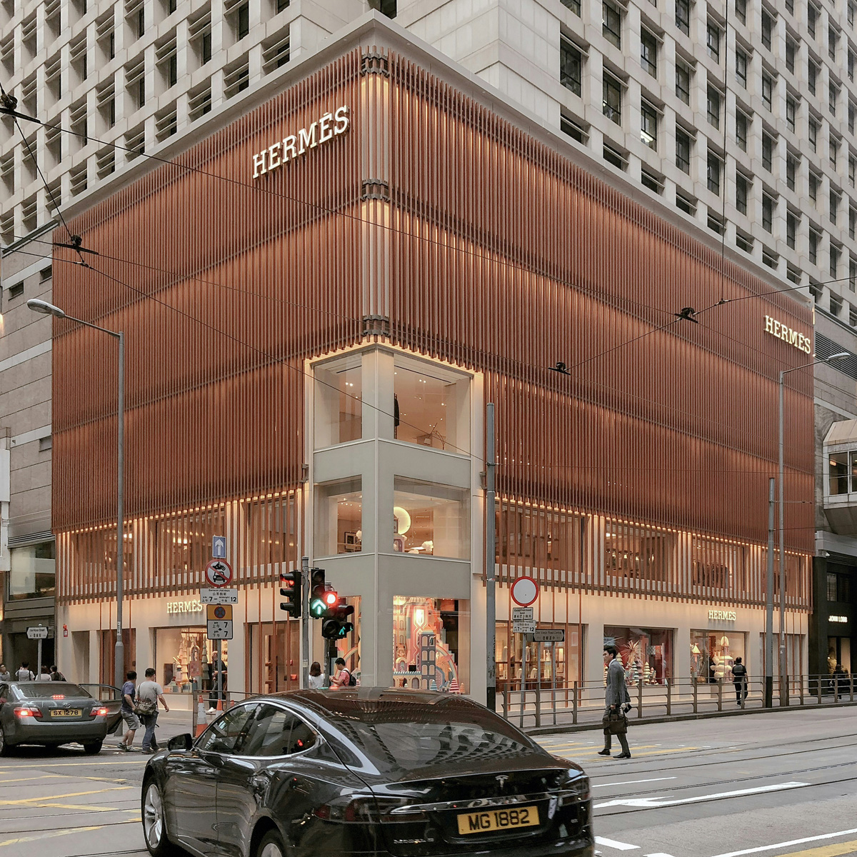 &#8220;Quiet Luxury&#8221; Moves from the Runways to the Stock Market,Alyson Pitarre