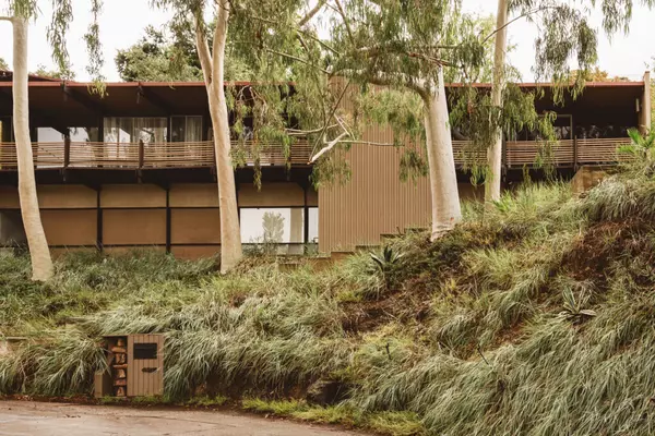 An Architect’s Own Post-and-Beam in Pasadena, $1.88M,Philip Ferrato