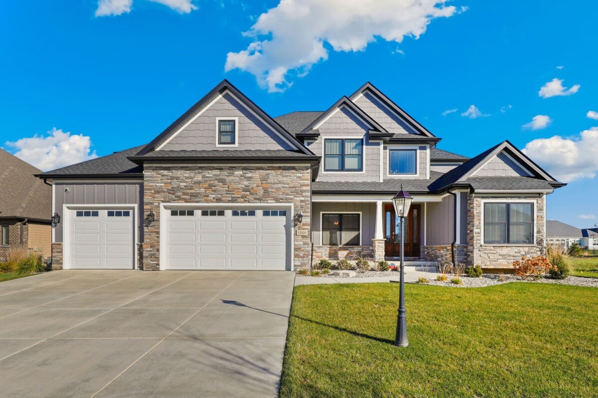 13438 Waterleaf Dr,St. John, IN 46373 _ redfin listing