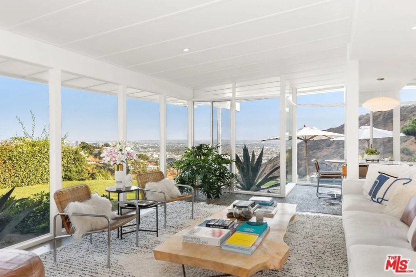 Realtor.com - Shaun White 3