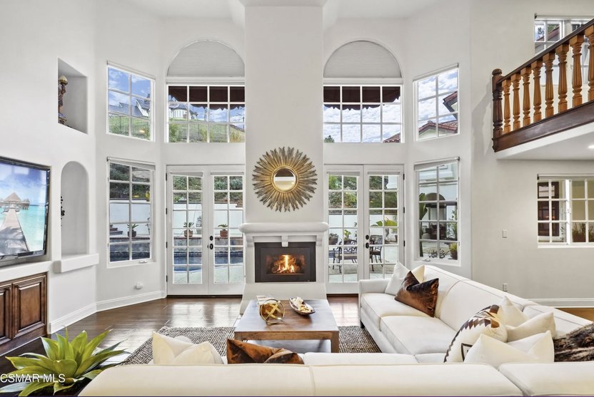 Realtor.com - TS Taylor Lautner Agoura Hills 2