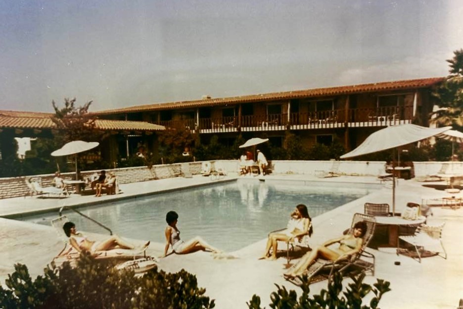 Historic photo of the pool at Rancho Bernardo Inn from the 1960s