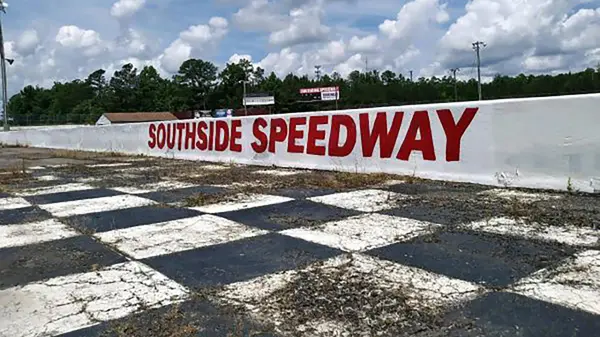Chesterfield continues Southside Speedway talks with developer as rival team vies for position,Jack Jacobs