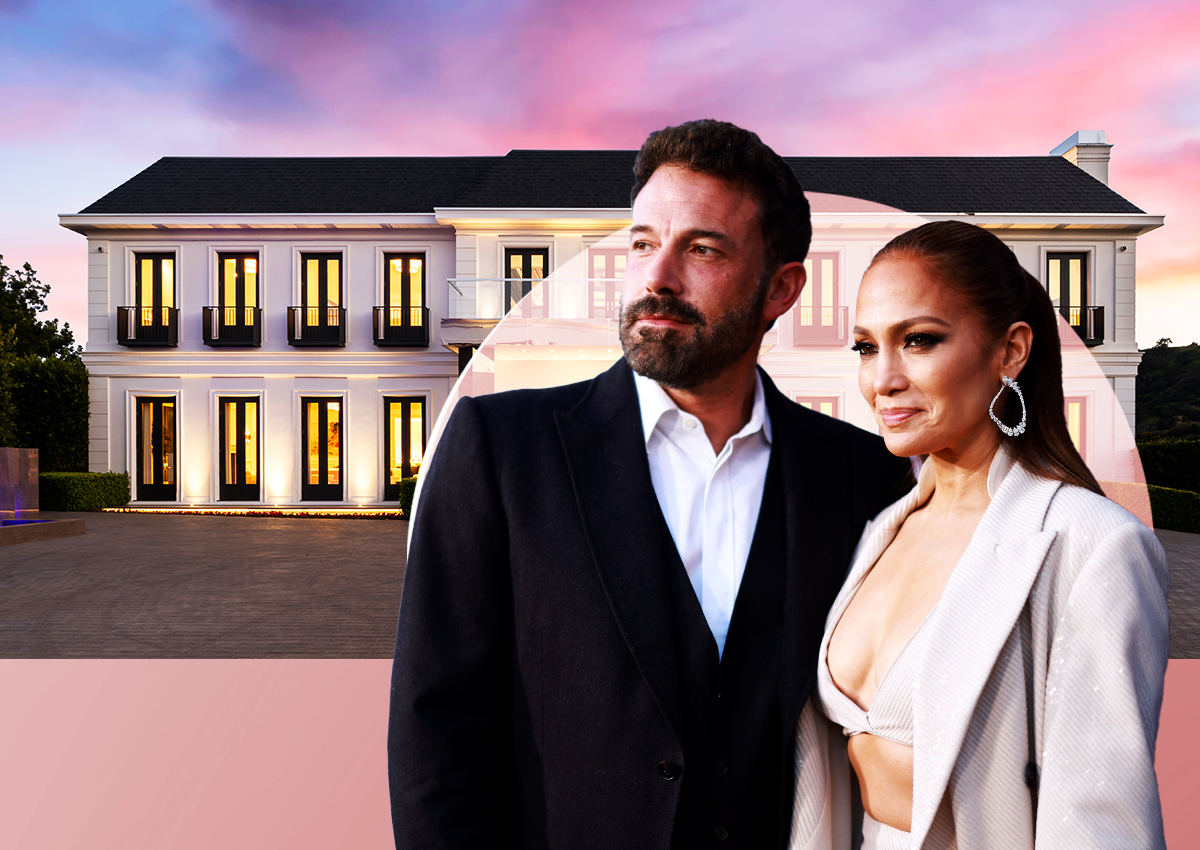 Jennifer Lopez and Ben Affleck with 2571 Wallingford Drive in Los Angeles